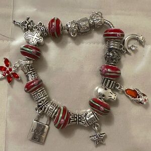 Handmade-NWOT-Sterling silver plated charm bracelet, red lampwork beads w/charms